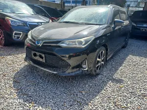 Toyota Corolla Fielder 1.5 Hybrid FWD 2019 Black
