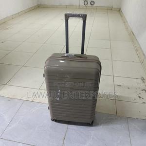 Unbreakable Suitcase - thumbnail 2