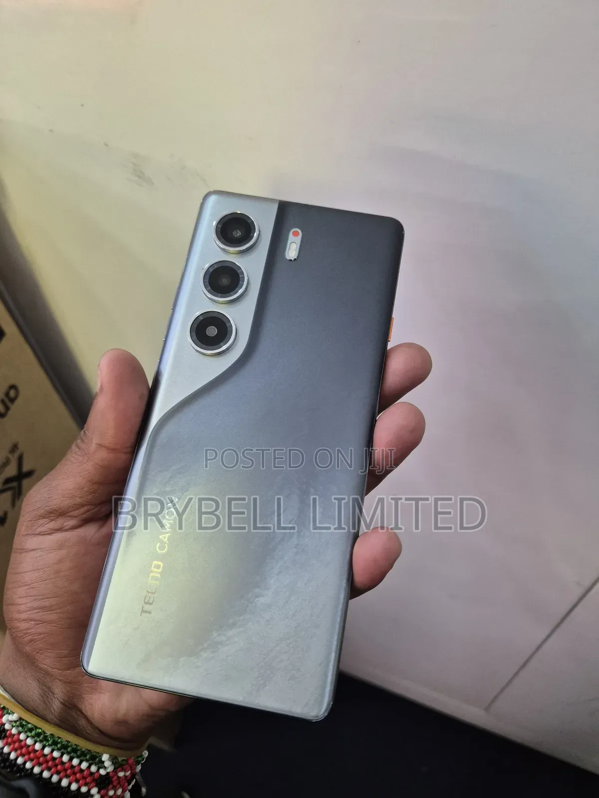 Tecno Camon 40 Pro 256 GB Gray
