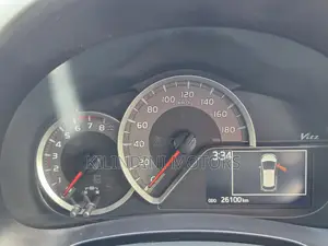 Toyota Vitz 2019 Silver
