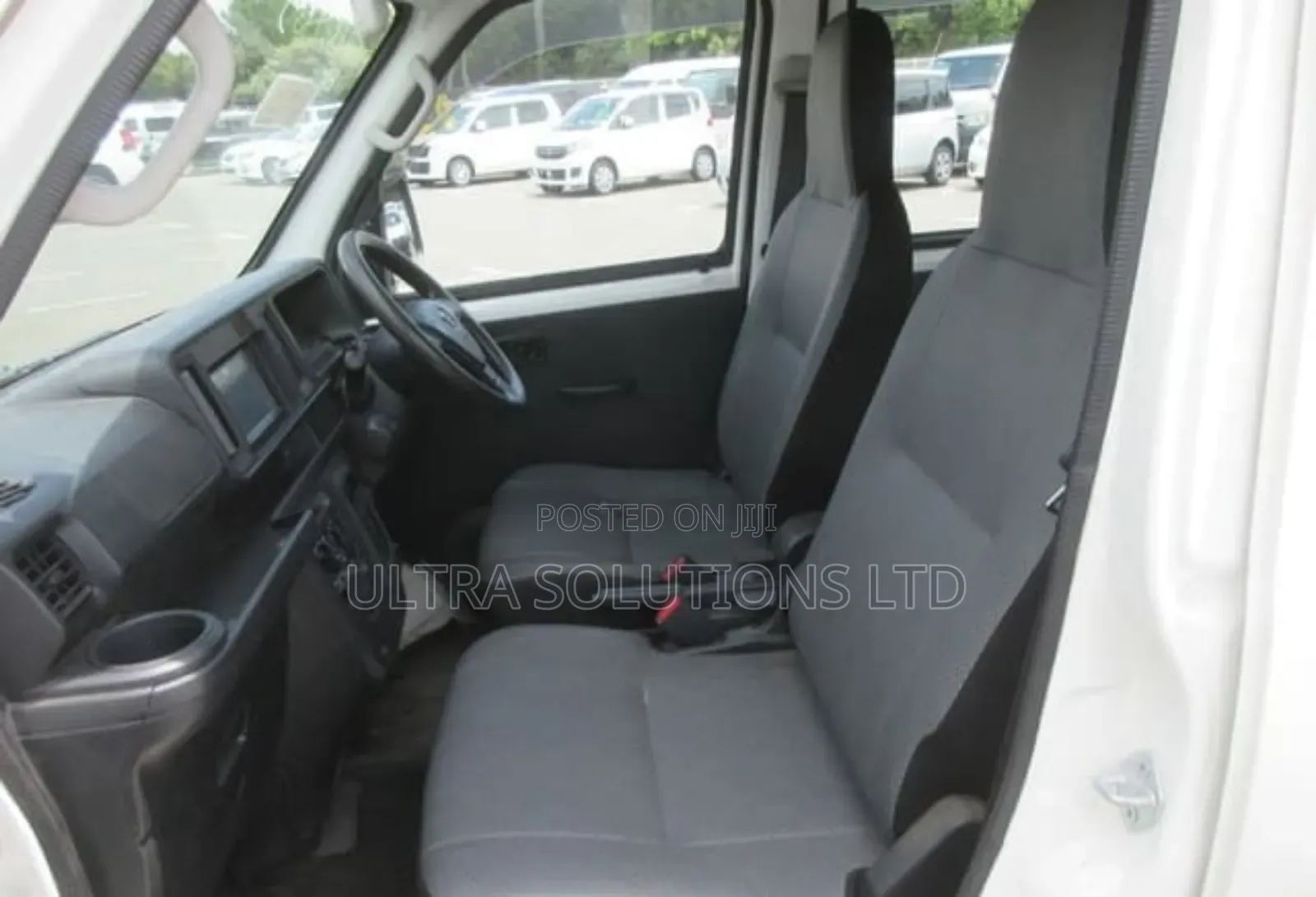 Daihatsu HIJET 2019 White