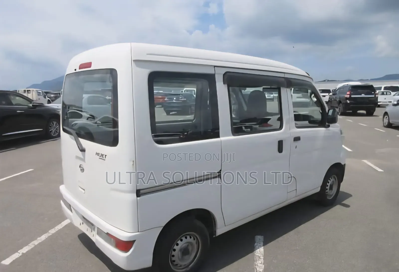 Daihatsu HIJET 2019 White
