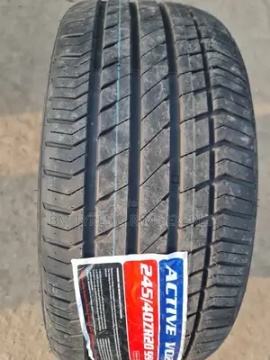 245 /40 R20 Vinmax Tyres.