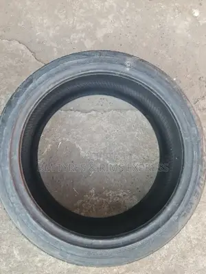245 /40 R20 Vinmax Tyres.