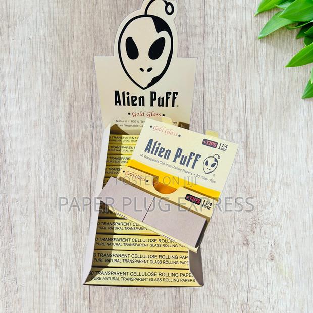 Alien Puff Transparent Cellulose Gold Rolling Paper - 1 1/4 Size - thumbnail 3