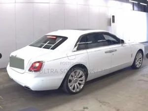 Rolls-Royce Wraith 6.6 RWD 2021 White