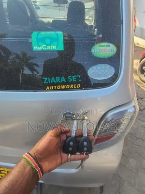Daihatsu Eis Mira Key Cutting and Programming.
