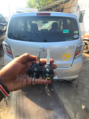 Daihatsu Eis Mira Key Cutting and Programming.