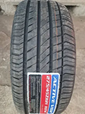 275 /45 R21 Vinmax Tyres