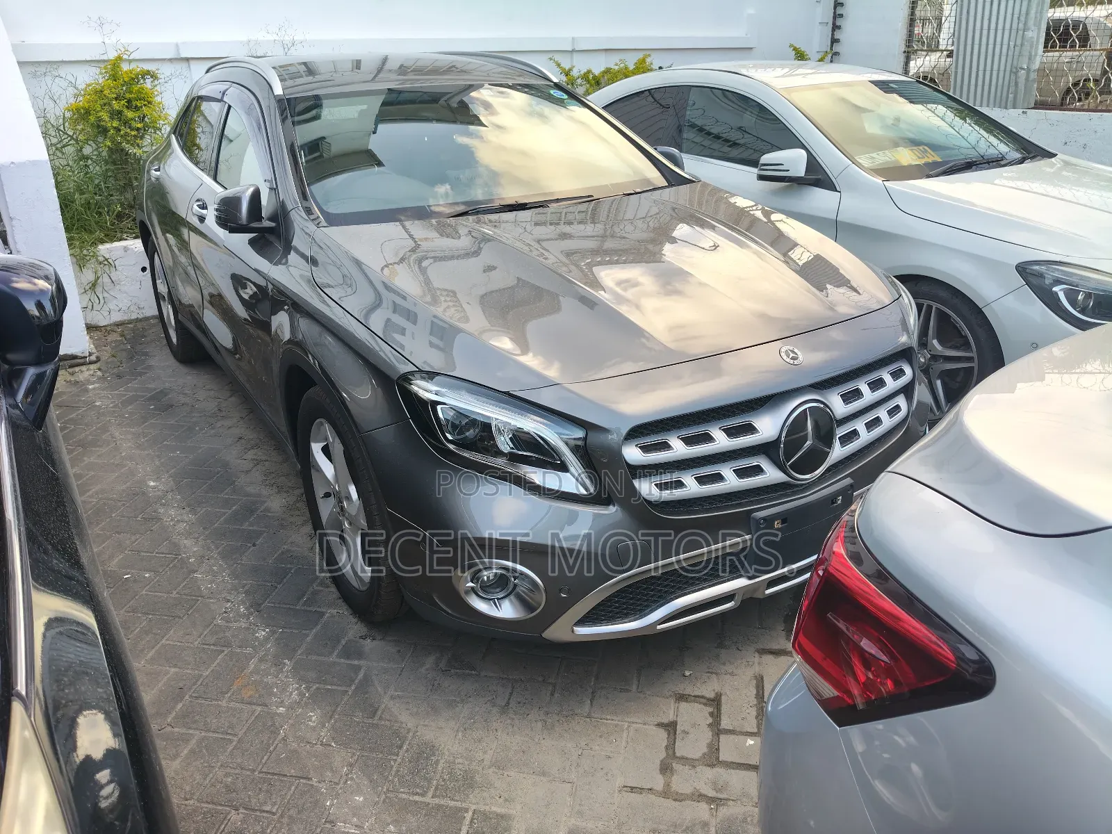 Mercedes-Benz GLA-Class 2019 Gray