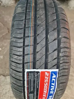 235 /50 R18 Vinmax Tyres