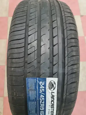 245 /45 R19 Lancaster
