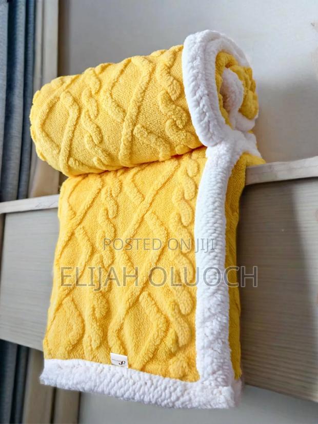 Sherpa Blankets Available  Sizes 6by6 - thumbnail 3