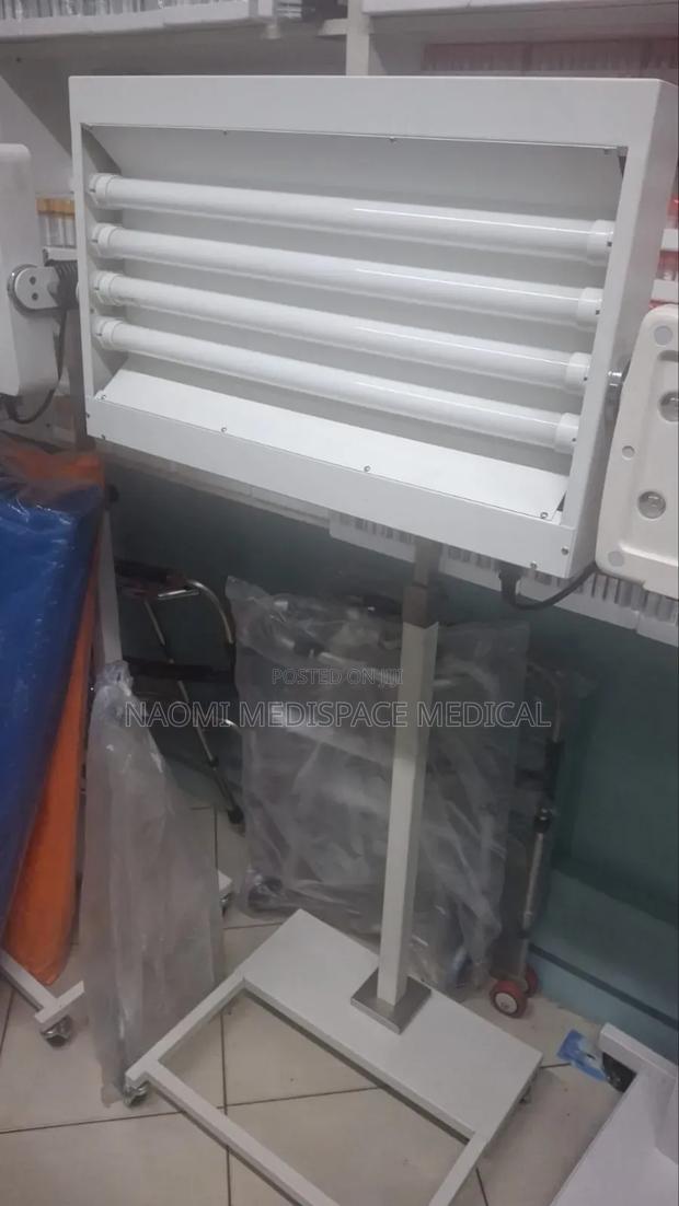 Halogen Phototherapy Light - main view