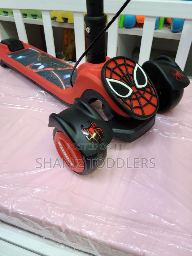 Deluxe 3-Wheel Scooter – Smooth, Safe Durable. - thumbnail 4