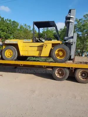 Forklift Services (3 to 15 Tonnes)
