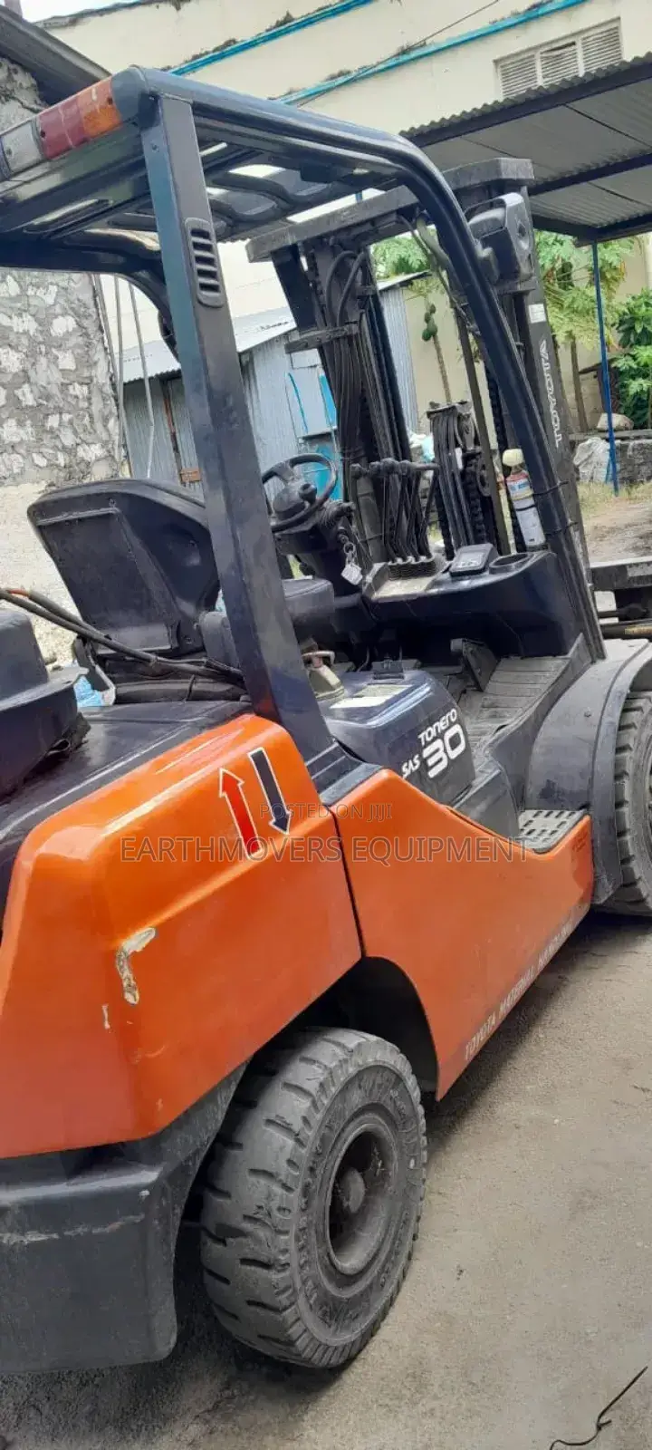 Forklift Services (3 to 15 Tonnes)