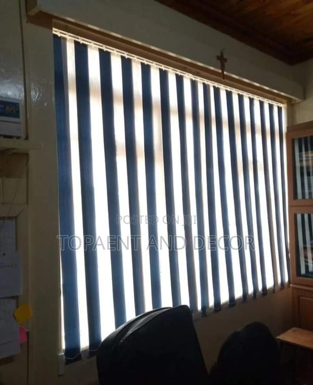 Soft Light Filtering Vertical Window Blinds That Are Well Designed