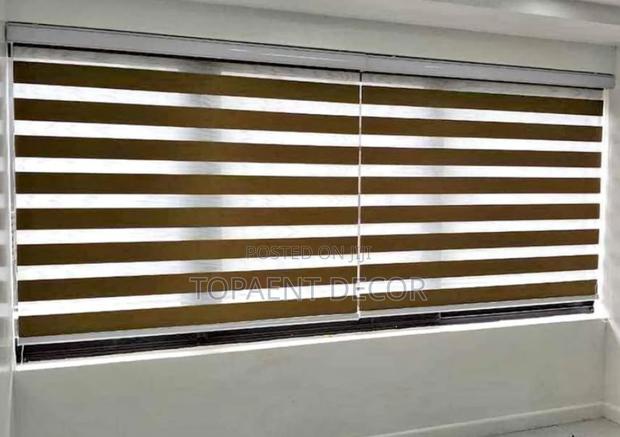 Framing Sunshine With Style Horizontal Office Window Blinds - main view
