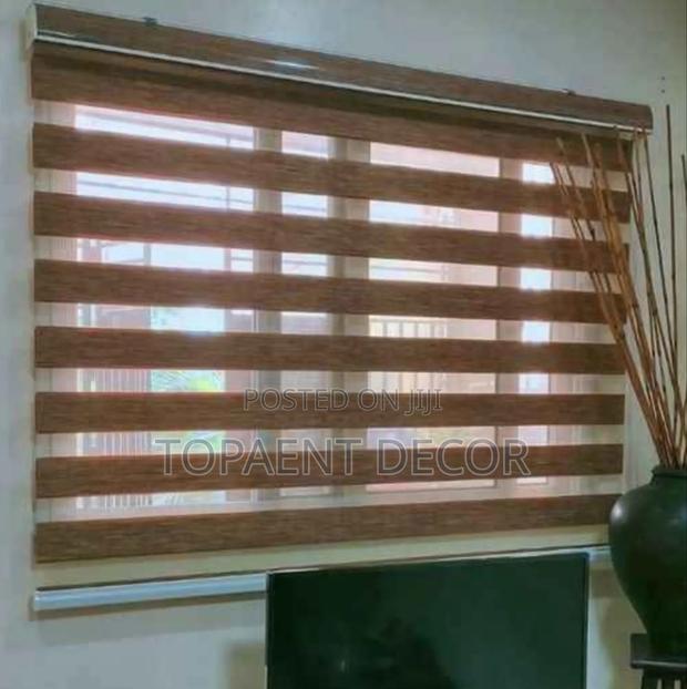 Brown Sharp Looks Horizontal Office Window Blinds - main view
