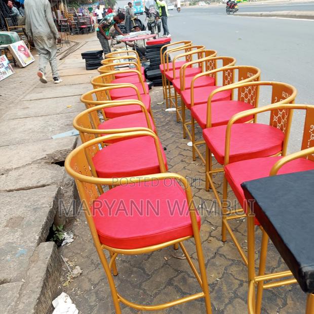 Comfortable Club and Hotel Chairs