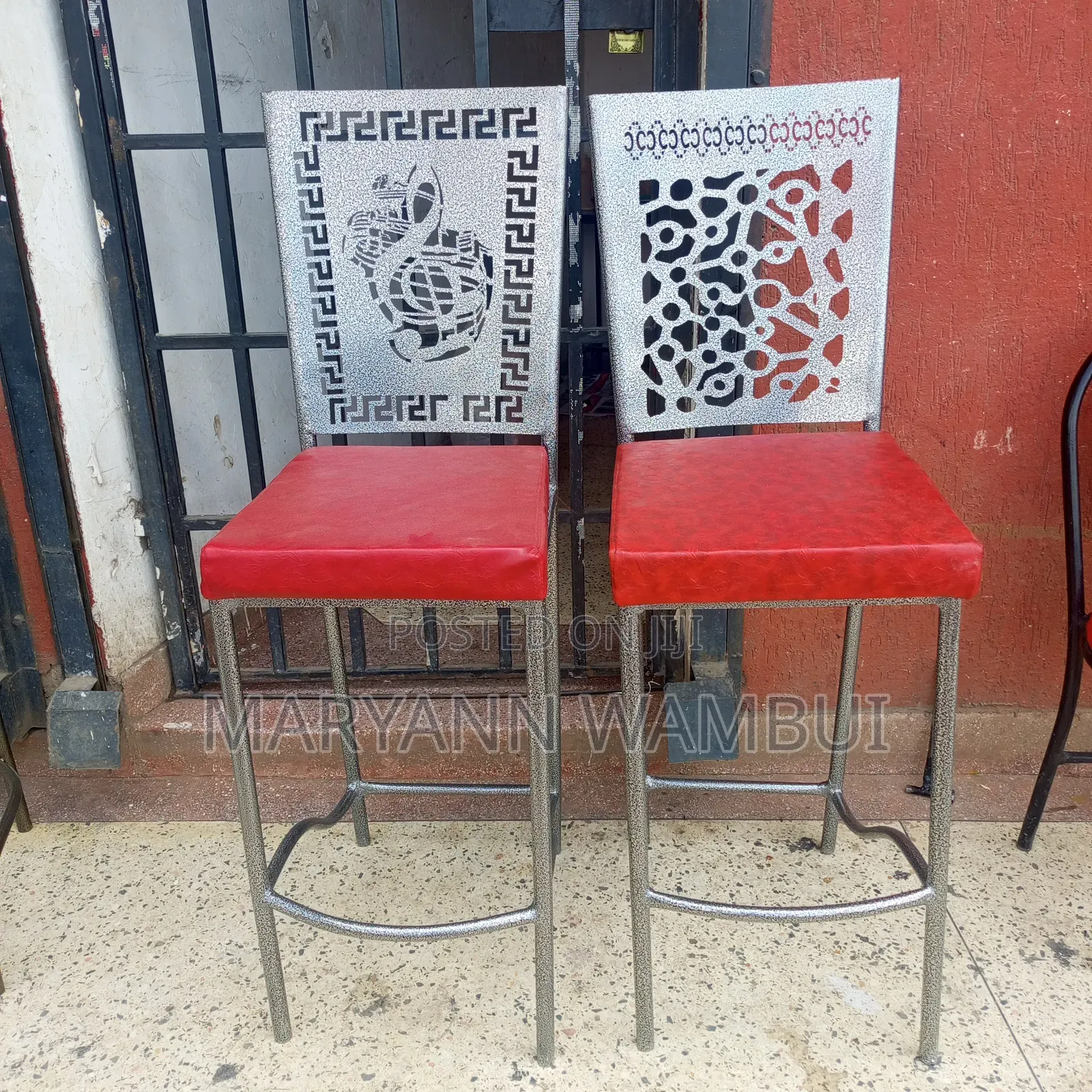 Powder Coated High Stool Chair for Club and Hotel