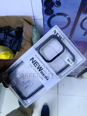 Oppo Reno 13 Matte Skin Back Cover