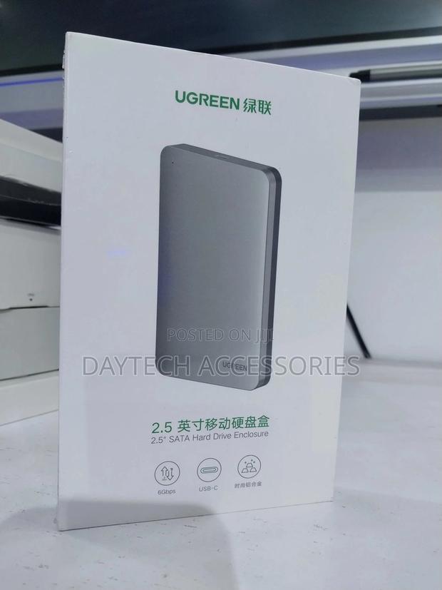 Ugreen Cm300 Type-C to 2.5" Sata Hard Drive Enclosure
