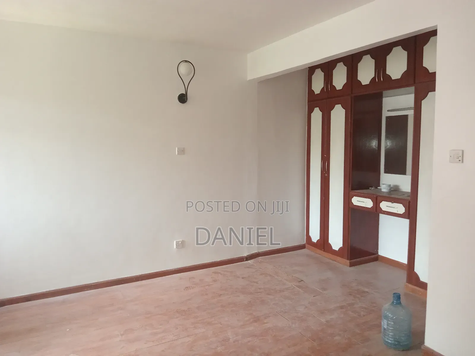 3bdrm Apartment in Riverside Drive for rent