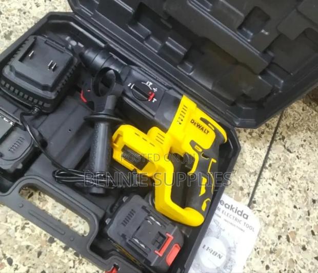 Dewalt Rotary Hammer/ Best Available Dewalt Rotary Hammer