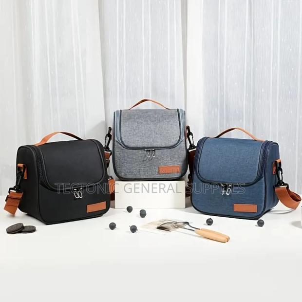 *Large Capacity Classic Chic Insulated Lunch Bag - thumbnail 3