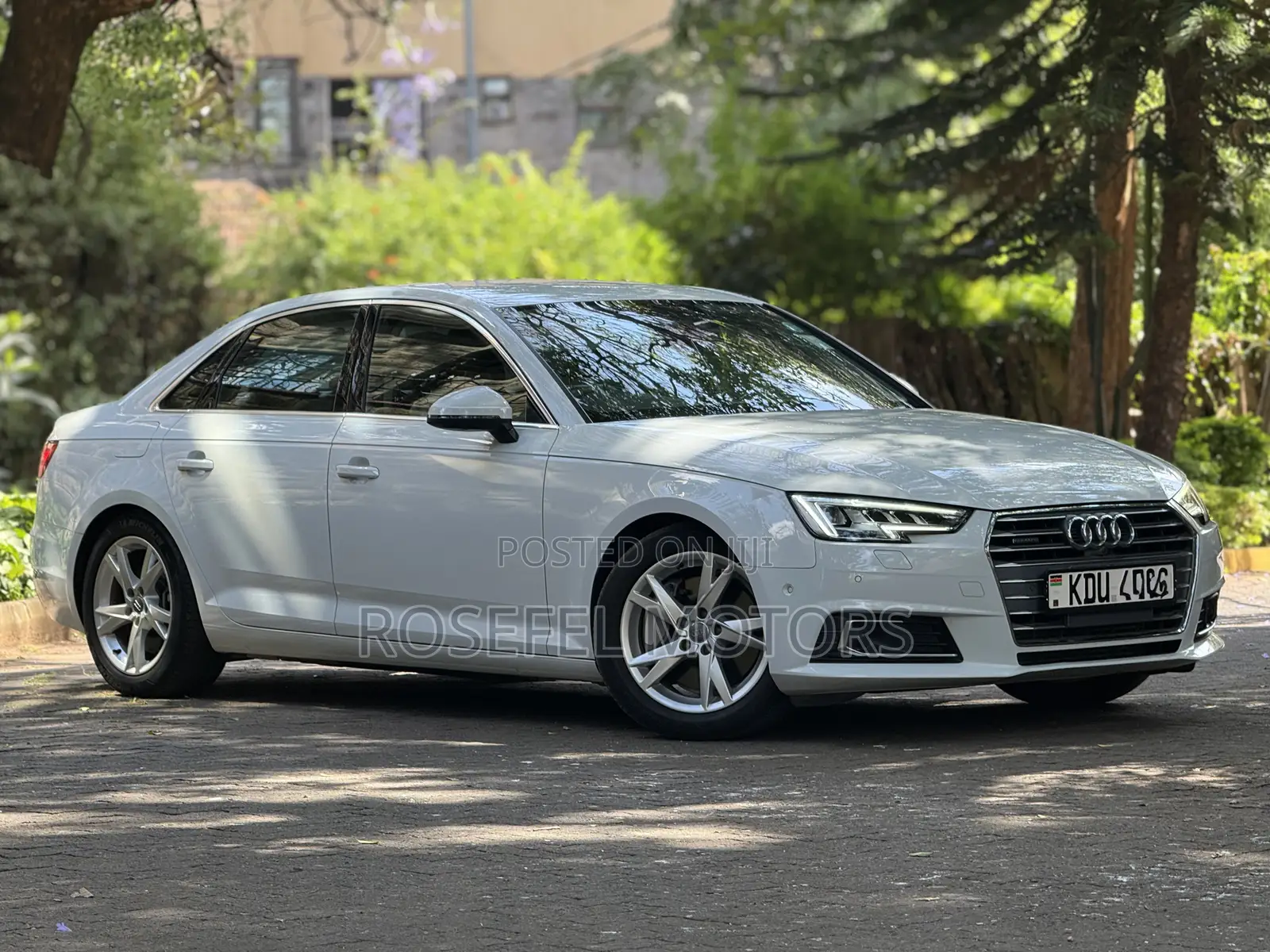 Audi A4 2018 White