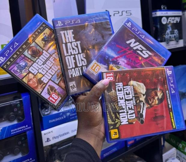 High Voltage Ps4 Playing Games. - main view