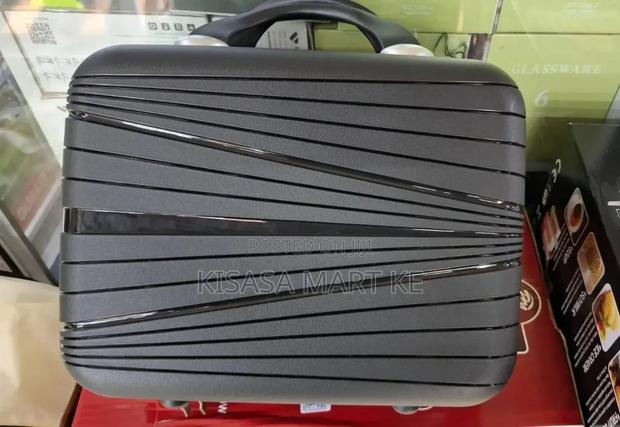 Rubber Unbreakable Carry on Bag. - main view