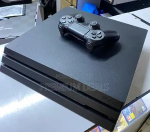 Total Chipped Clean Ps4 Pro With Games.