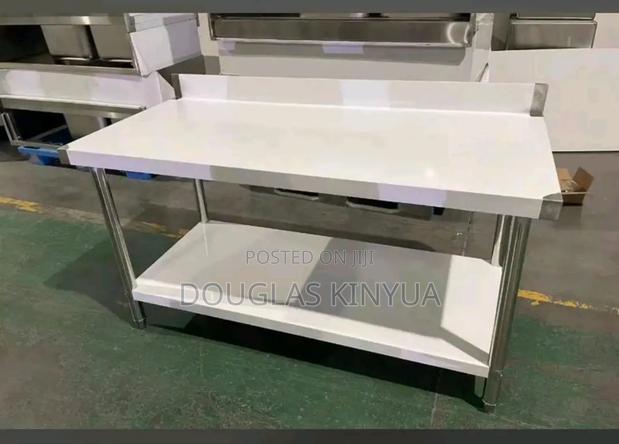Kitchen Working Table (Ss Heavy Duty Working Table) :: - main view