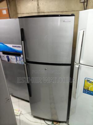 Well Maintained Samsung Fridge - thumbnail 2