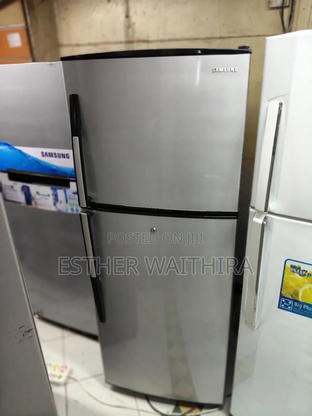 Well Maintained Samsung Fridge - main view