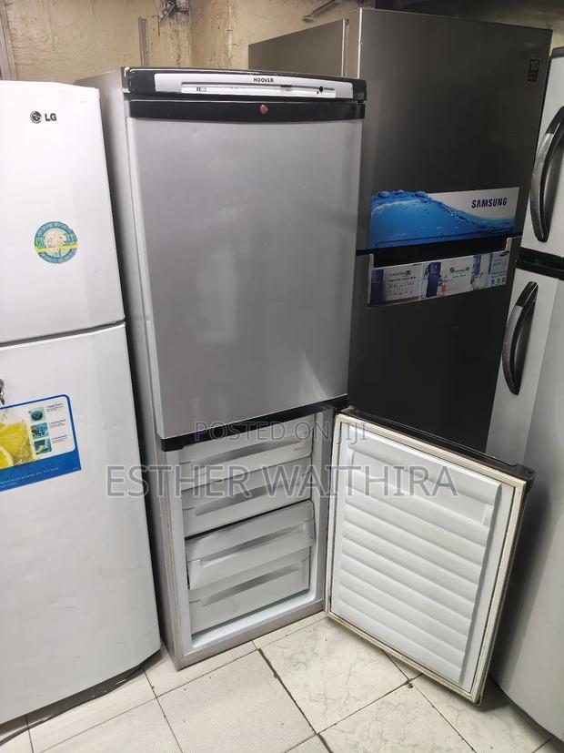 Bottom Freezer Refrigerator - thumbnail 4