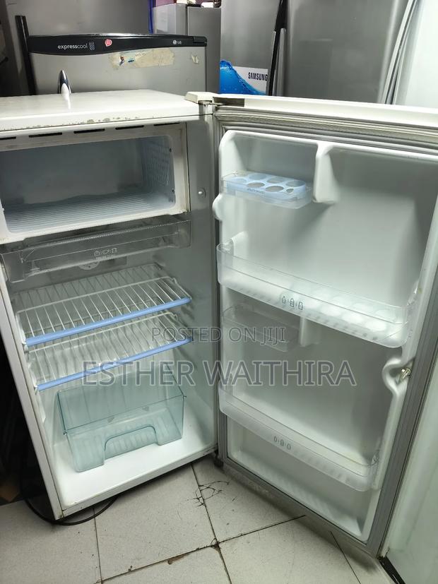 White Lg Single Door Refrigerator - thumbnail 2