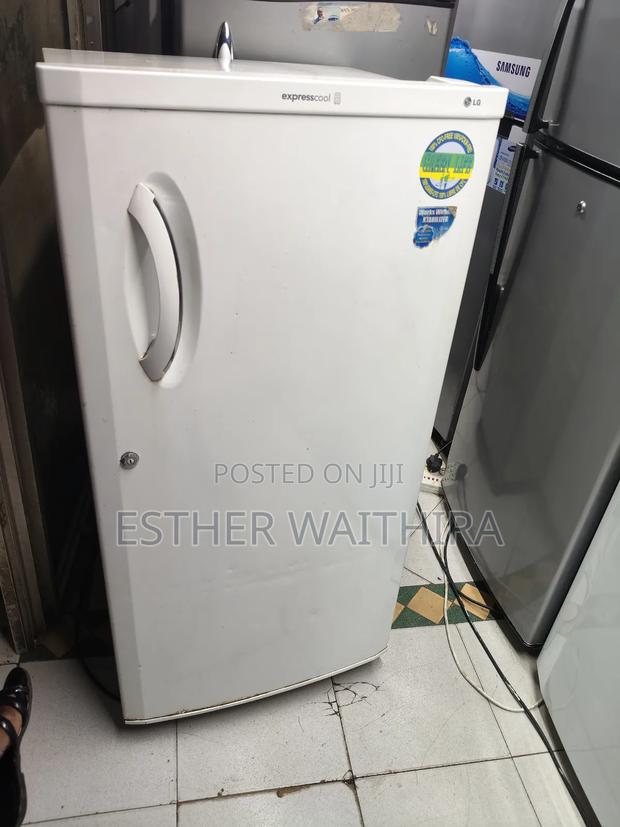 White Lg Single Door Refrigerator - thumbnail 3