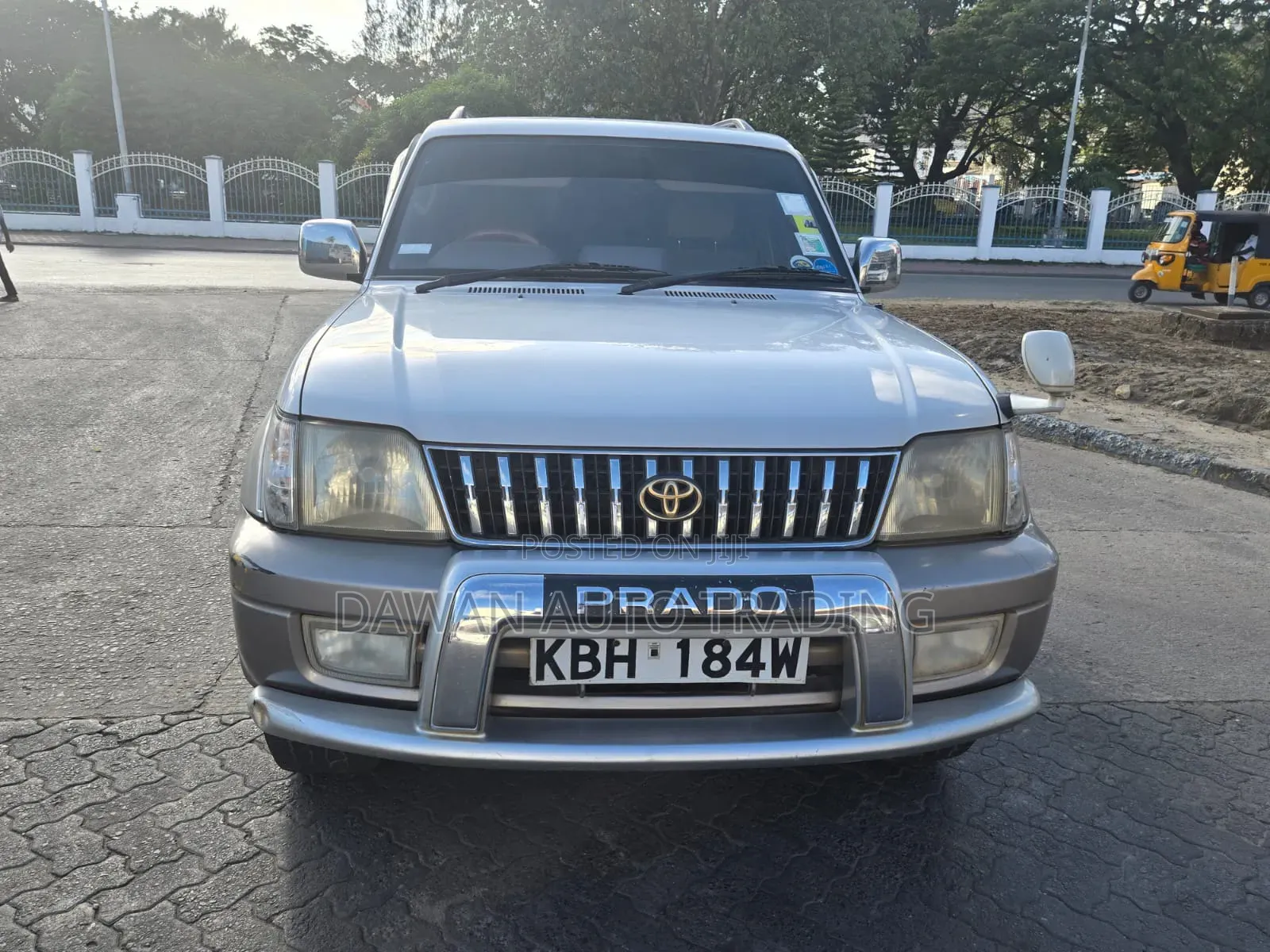Toyota Land Cruiser Prado 2005 Silver