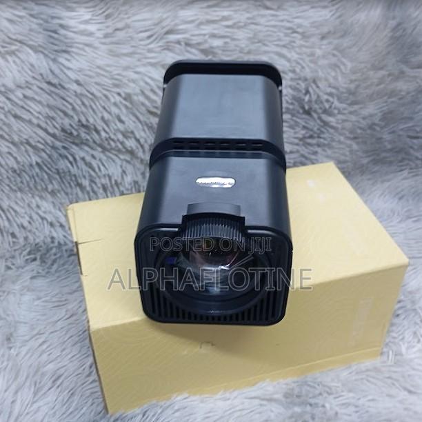 Mini Hy320 Projector Android Version 13.0 - thumbnail 2
