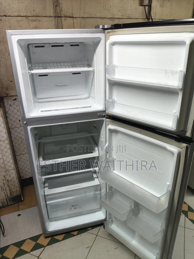 Sumsung Smart Inverter Fridge - thumbnail 7