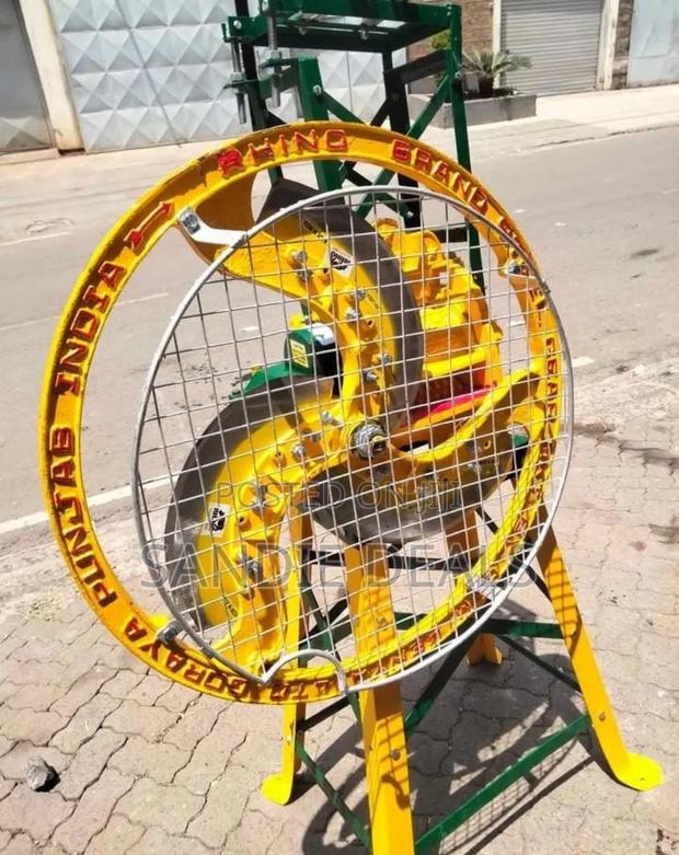 3 Blade Cjaff Cutter - thumbnail 3