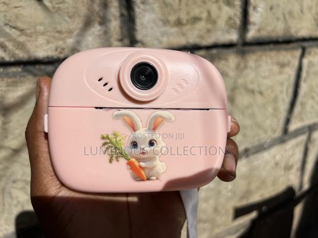 Kid's Camera. Instant Photo Printing. Brand New. Video, Games, Music