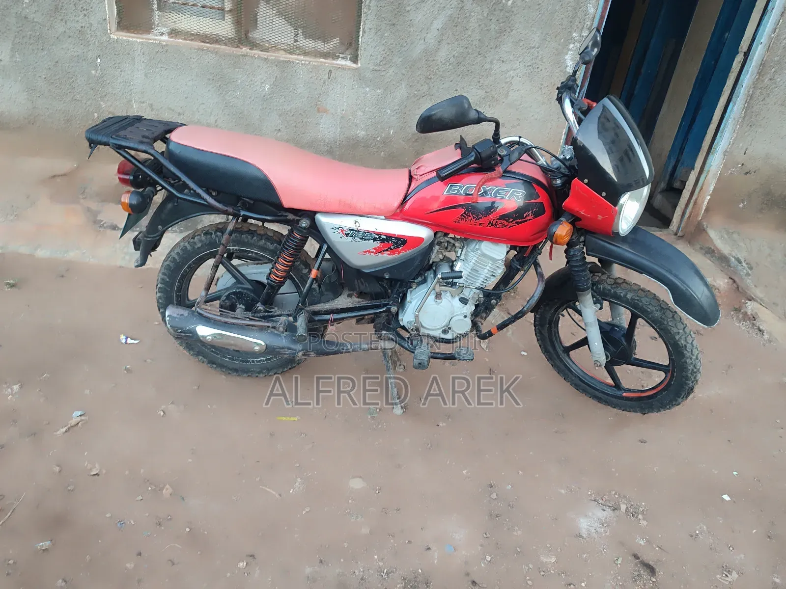 Bajaj Boxer 125 2022 Red