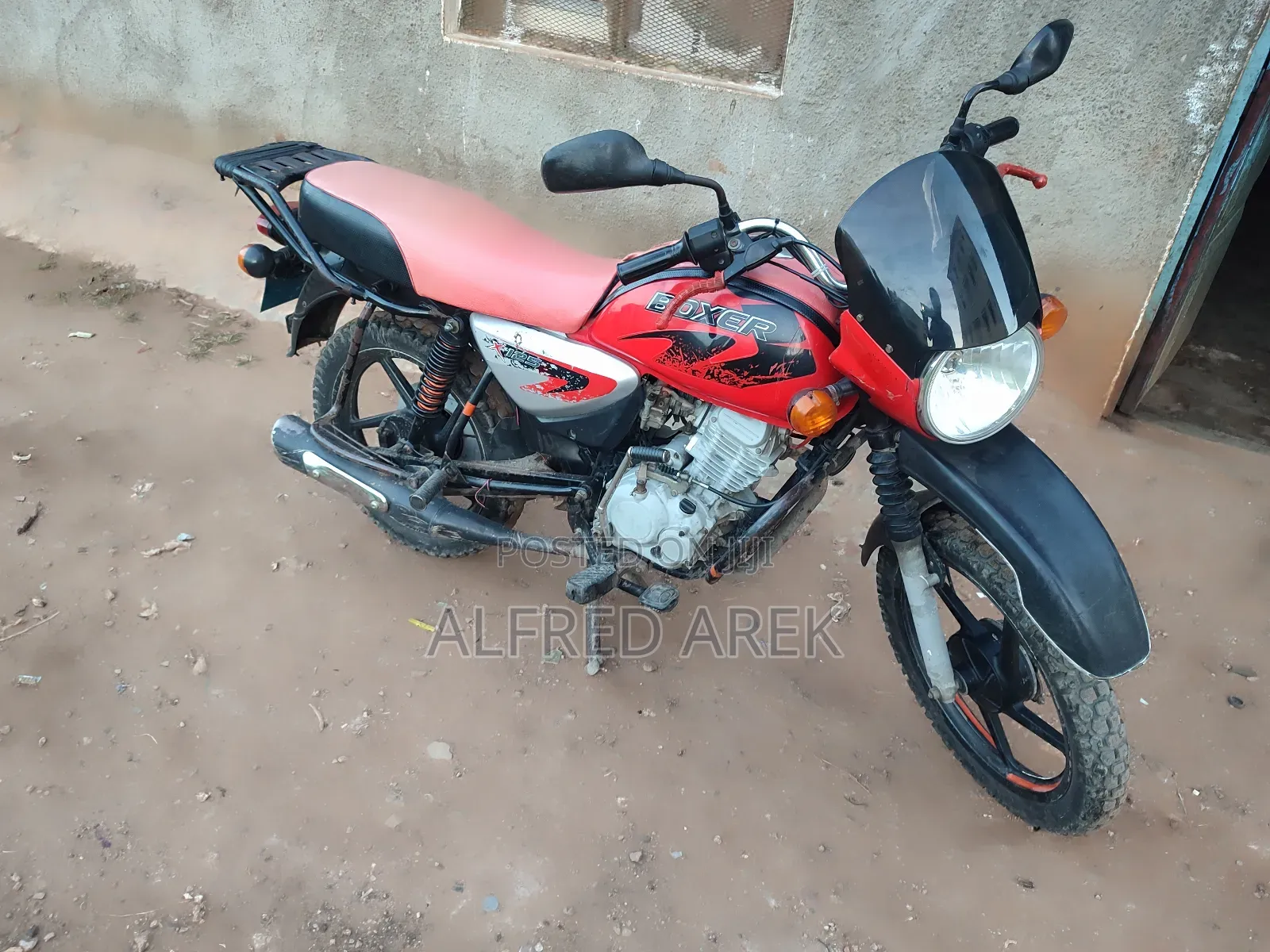 Bajaj Boxer 125 2022 Red