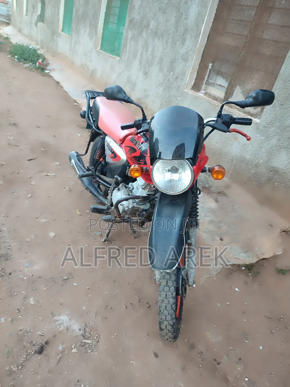 Bajaj Boxer 125 2022 Red