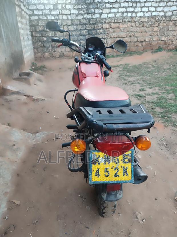 Bajaj Boxer 125 2022 Red - thumbnail 7